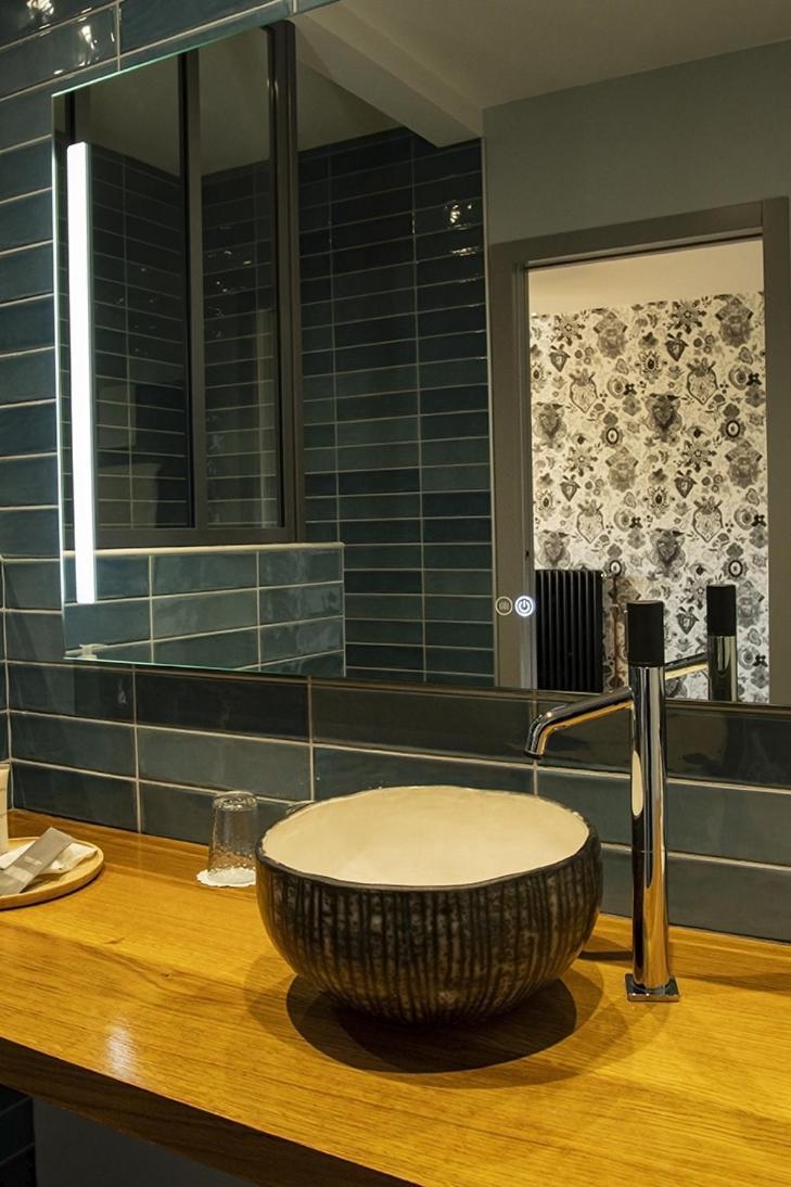Le Terminus Hotel Tournus Eksteriør billede