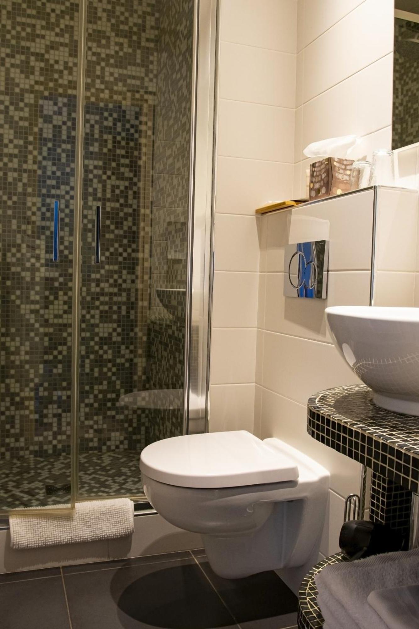 Le Terminus Hotel Tournus Eksteriør billede