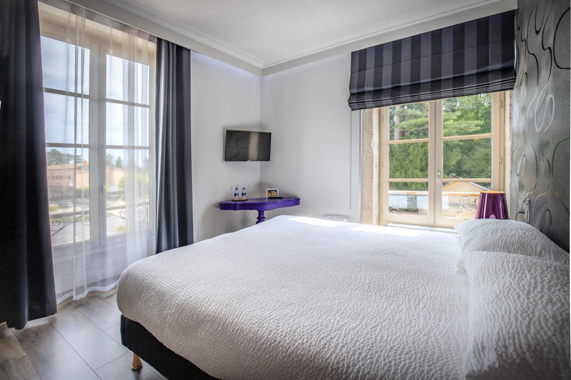Le Terminus Hotel Tournus Eksteriør billede
