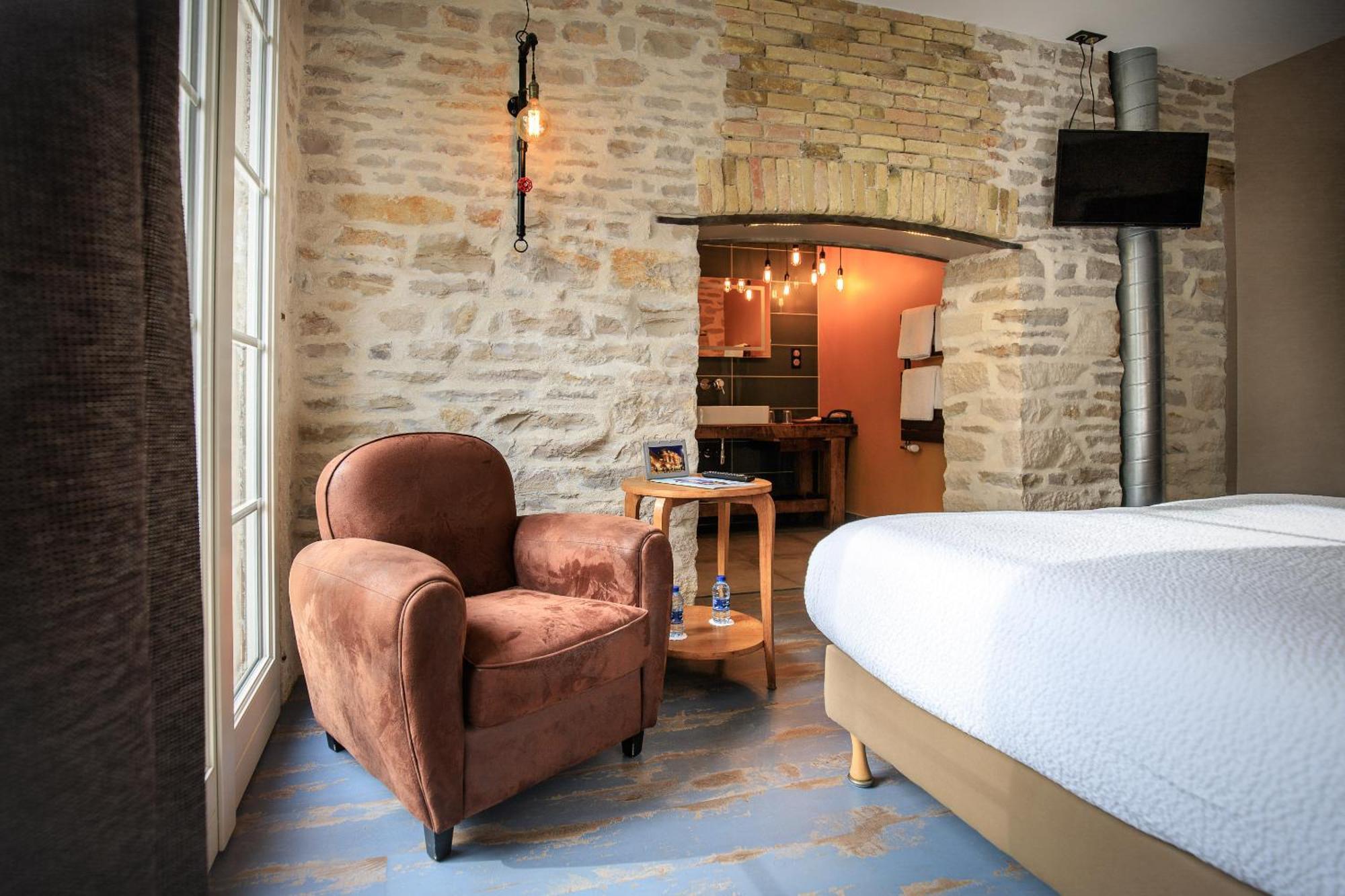 Le Terminus Hotel Tournus Eksteriør billede